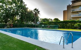 Sun & Luxury At Guadalmar Beach